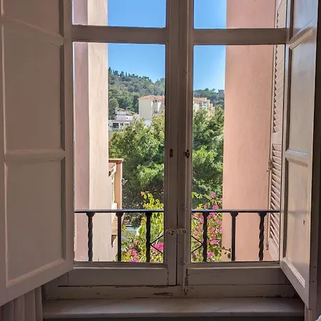 Victoria 2* Málaga