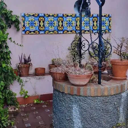 Victoria 2* マラガ